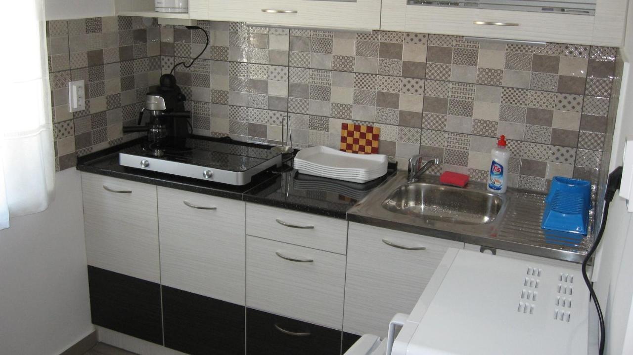 Hz Apartman Miskolc Apartamento Exterior foto